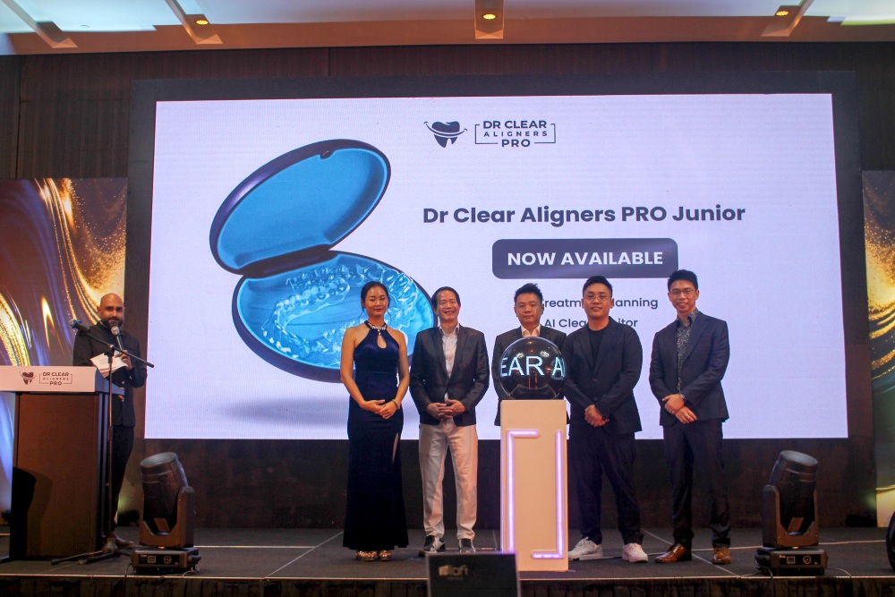 Dr Clear Aligners PRO Junior aligners launch during DCA Awards Night 2026
